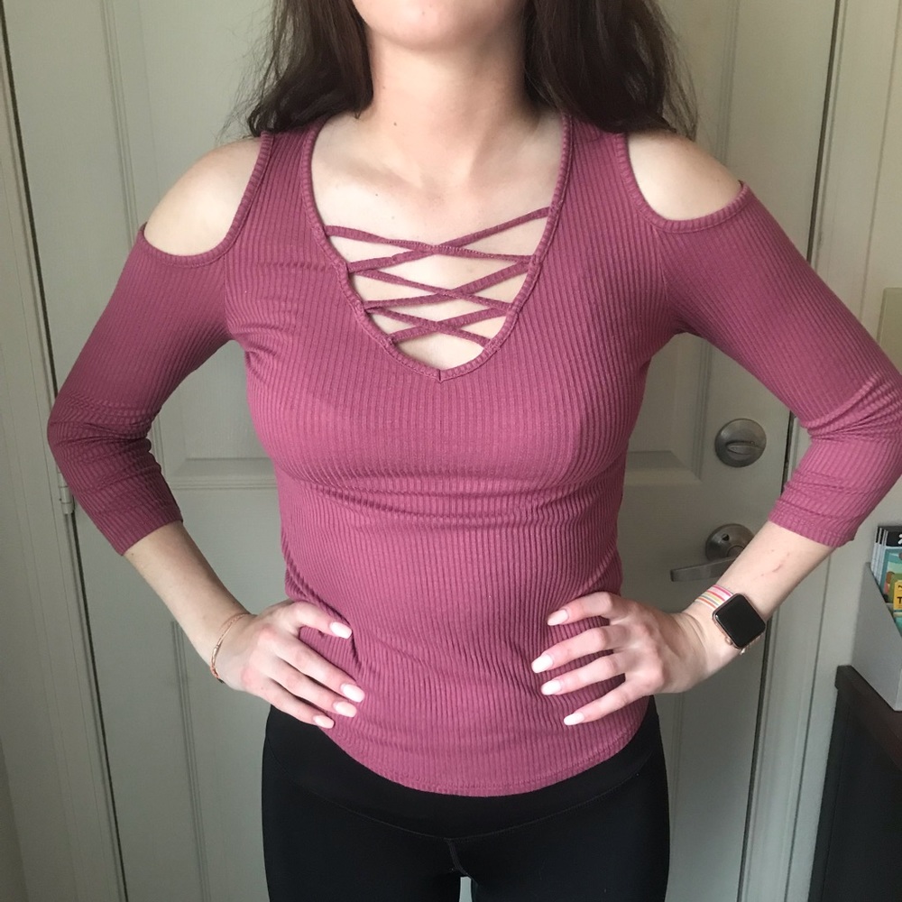 Maroon cross front top